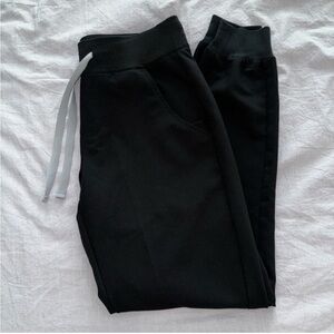 Figs Zamora Joggers in Black